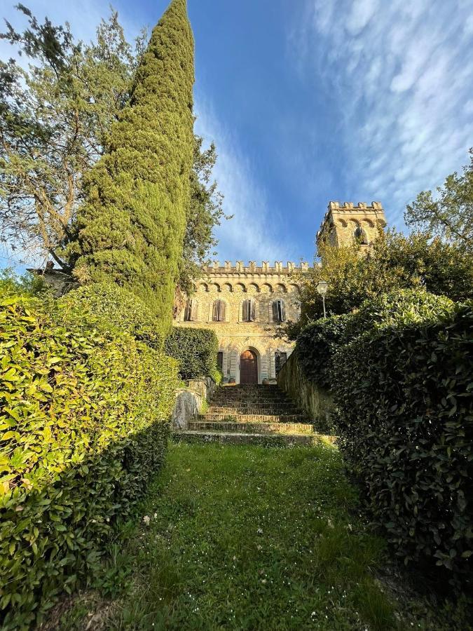 Apartment Casa La Torre Un Castello Alle Porte Di Florenz